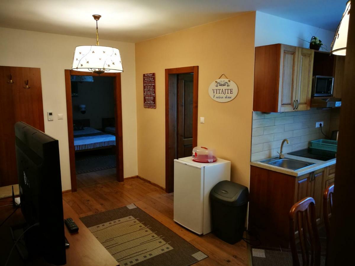 Marta, 200 M Apartament
